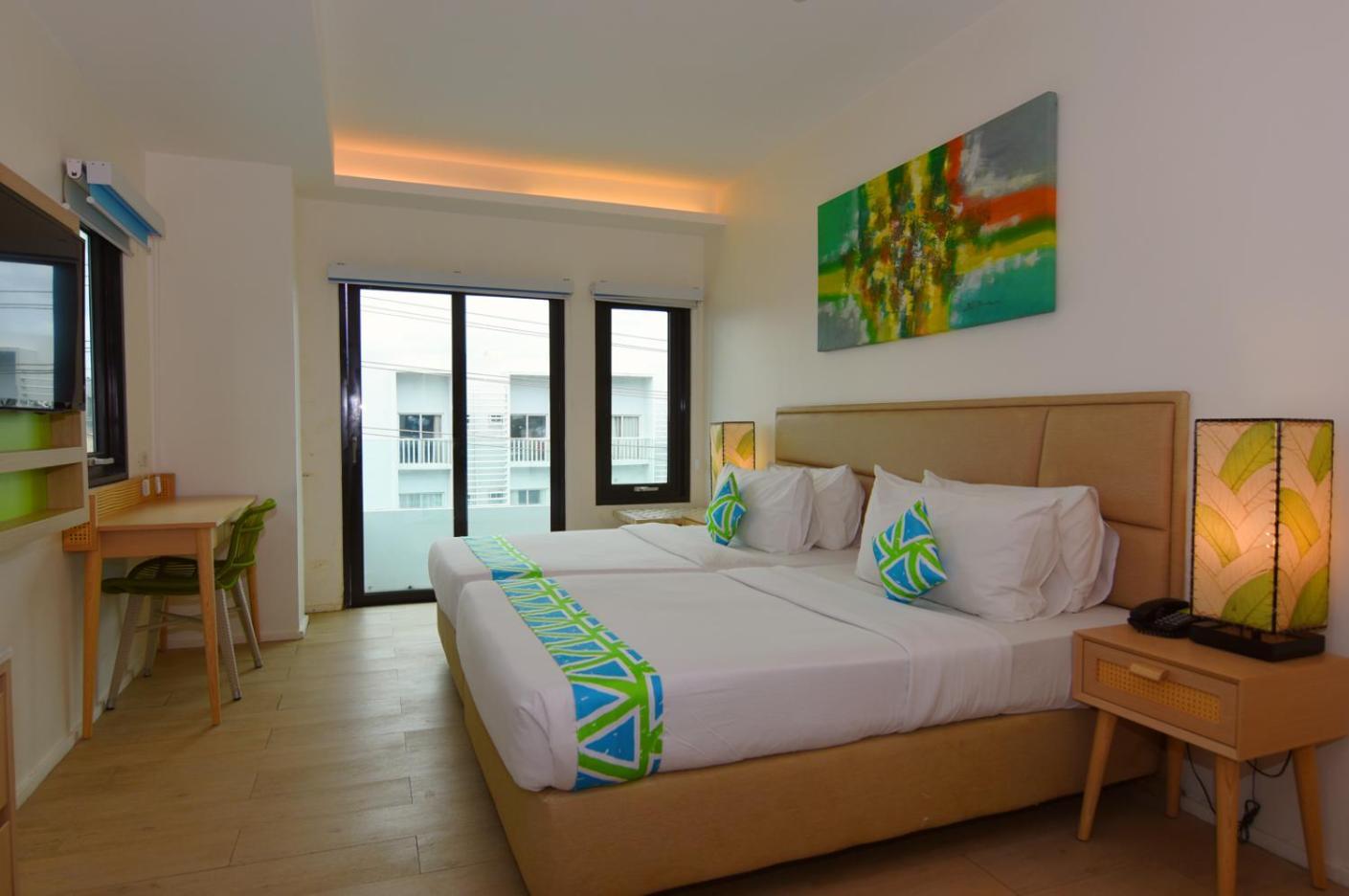 Lime Hotel Boracay Balabag  Eksteriør bilde